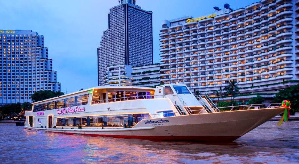 Dinner Cruise on the Chao Phraya